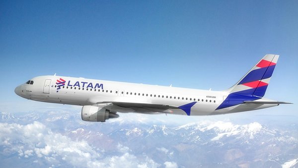 Latam ganó un 4,7% más en 2019 y registró cifra récord de pasajeros