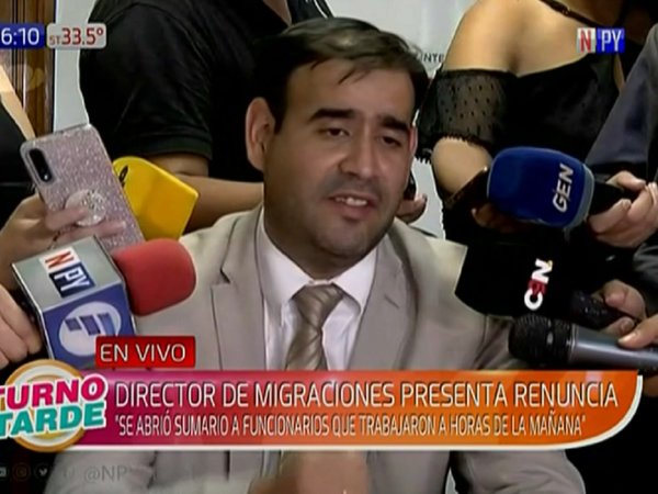 Director de Migraciones renunció tras escándalo de pasaportes falsos