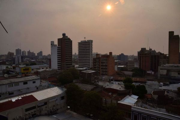 Densa humareda ahoga el horizonte en Asunción - Nacionales - ABC Color