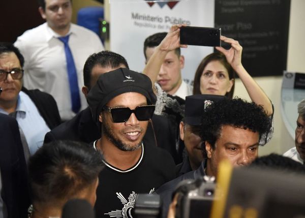 Ronaldinho Gaucho isãsõta ko proceso omoañete rire delito - ABC Remiandu - ABC Color