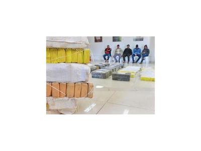 Cinco irán a juicio por 980 kg de   marihuana