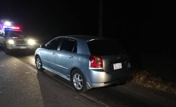 HOY / Asaltan a conductor, roban el auto, lo abandonan, pero llevan los lomitos