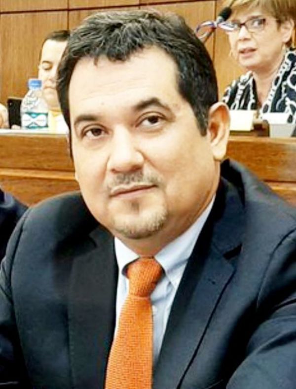 Martín Arévalo presenta hoy su candidatura a Asunción - Política - ABC Color