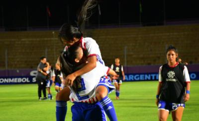 HOY / Paraguayas debutan con triunfo en el Grupo B del Sudamericano
