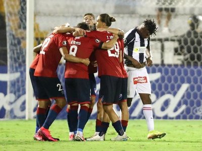 Nacional arranca a toda máquina con un gol a los 12 segundos