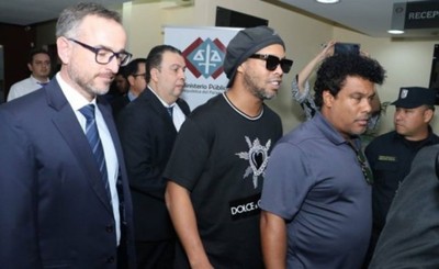 Ofrecen salida procesal a Ronaldinho por colaborar con investigación