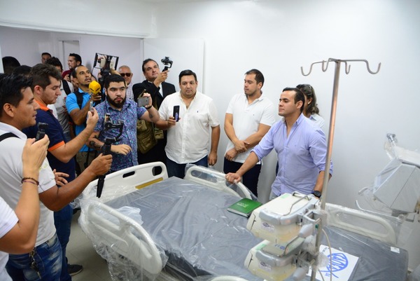 Inauguran dos nuevas camas de UTI en el Hospital Regional de Ciudad del Este