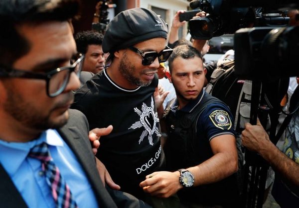 Tres imputados en caso Ronaldinho | Radio Regional 660 AM