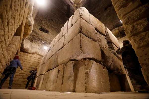 Egipto reabrió la pirámide más antigua de la historia después de 14 años de restauración | .::Agencia IP::.