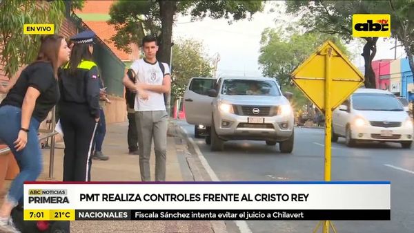 PMT realiza controles frente al Cristo Rey - ABC Noticias - ABC Color