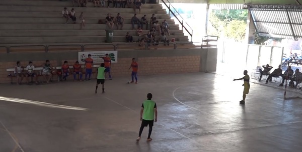 Fin de semana a puro Futsal en el torneo del Deportivo Boquerón Neuland