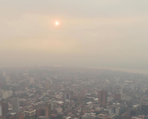 Quemazones y falta de control provocan intensa humareda a nivel nacional - Paraguay Informa