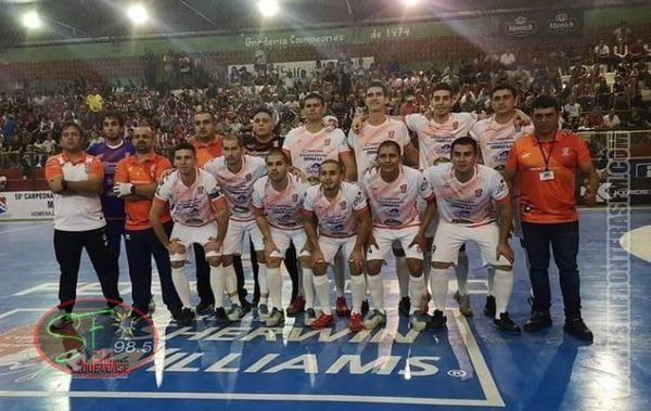 Imparable: Santa Rosa tumba a Coronel Oviedo y avanza