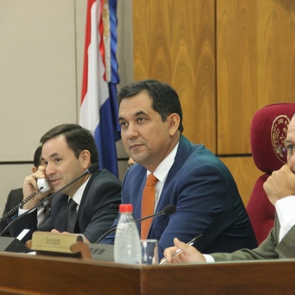 Martín Arévalo se suma a la puja por Asunción