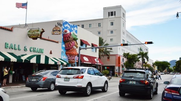 Miami cancela Festival de la Calle Ocho por coronavirus