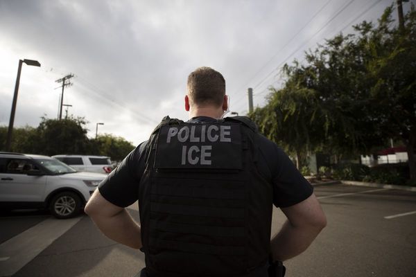 Ciudad estadounidense aprueba protección a inmigrantes
