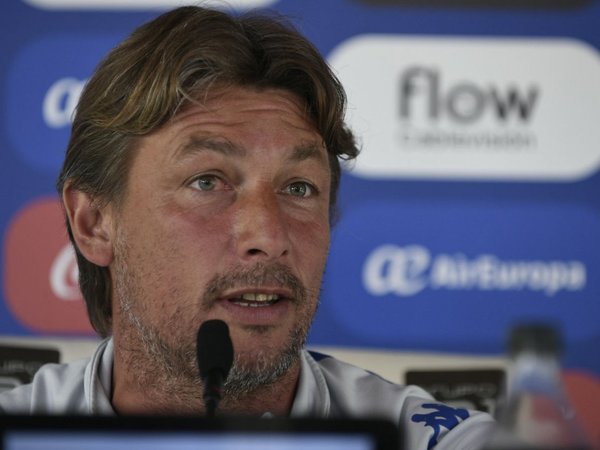 Heinze ya no es técnico de Vélez Sarsfield