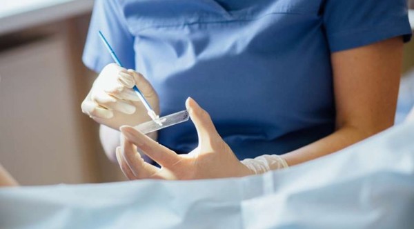 Tres mujeres por día son diagnosticadas con cáncer de cuello uterino