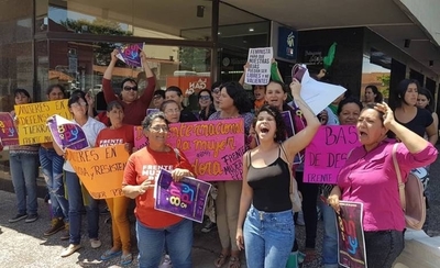 HOY / Marcha de mujeres del 8M este año avanza para decir basta a la violencia económica