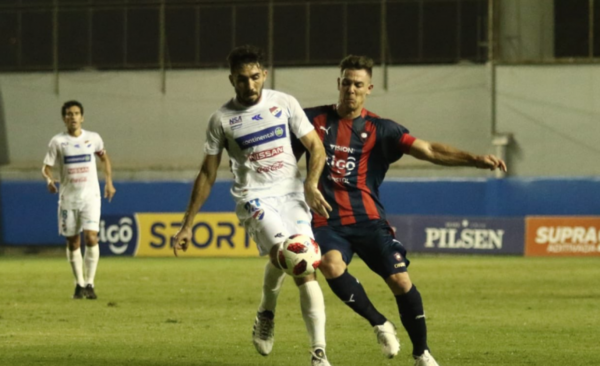 HOY / Nacional tiene a mal traer a Cerro pero tampoco sabe aprovechar