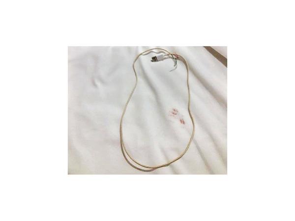 Un hombre fue detenido por intentar estrangular con un cable a su pareja