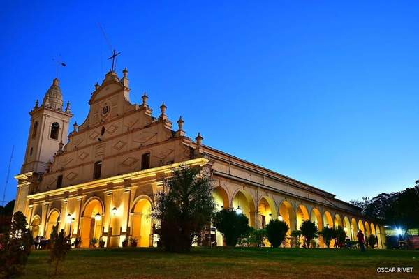 Se iniciaron tareas para eliminar termitas en la Iglesia de la Santísima Trinidad | .::Agencia IP::.