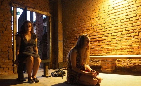 HOY / "Nombre", la obra teatral que rinde tributo a Rubén Vysokolán se presenta en Punta Karapã