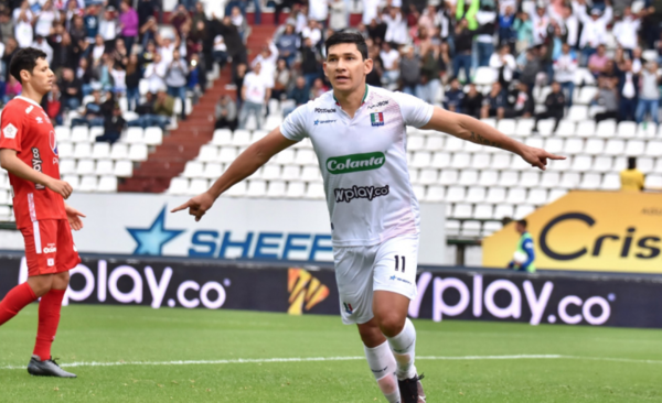 HOY / Roberto Ovelar marca un gol para Once Caldas