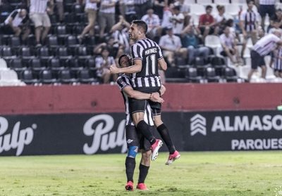 Libertad aplasta a General y asegura la punta