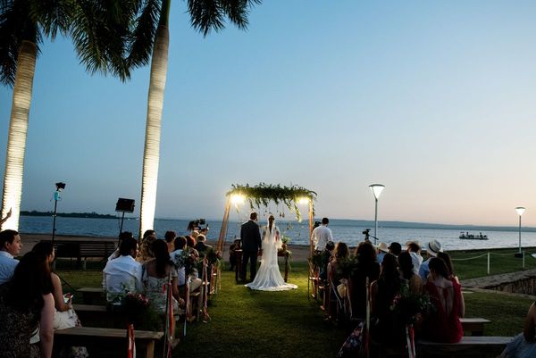 La idílica boda de Soledad y Bruno, en San Ber