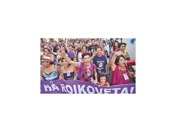 8M: Hoy marchan las mujeres