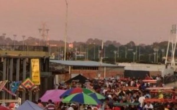 Mujeres se movilizan este 8M contra la precarización laboral » Ñanduti