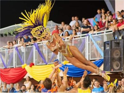 Pettirossi es el pentacampeón del Carnaval Encarnaceno