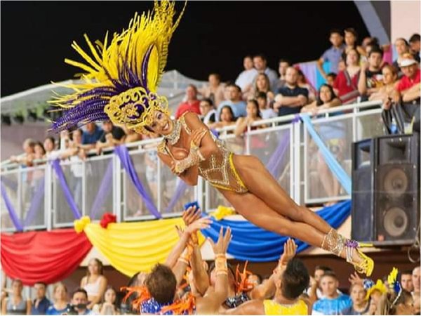 Pettirossi es el pentacampeón del Carnaval Encarnaceno