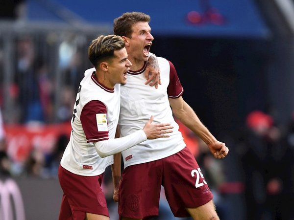 El Bayern derrota al Augsburgo y es más líder