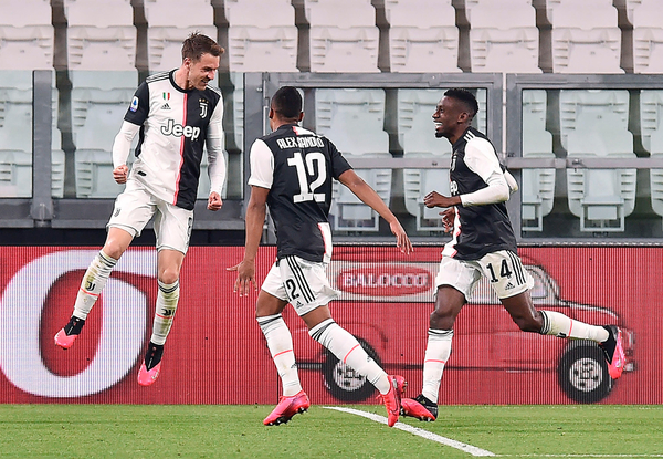 Juventus se queda con el clásico ante Inter