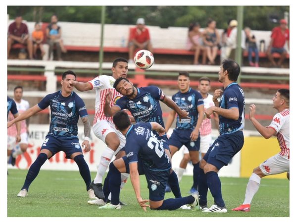 San Lorenzo rescata un empate sobre el final