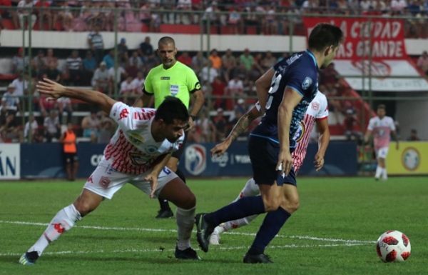 San Lorenzo salva el empate ante Guaireña