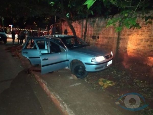 Sicarios acribilla a tiros a tres jóvenes en Antônio João