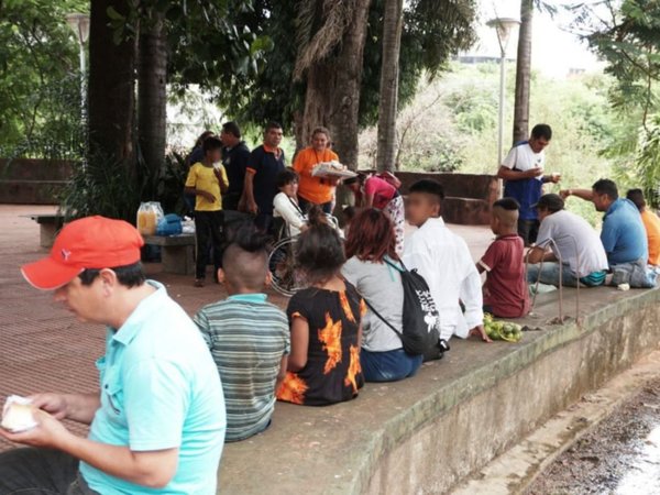 Ejecutan un plan de reinserción para recuperar a personas de calle en CDE