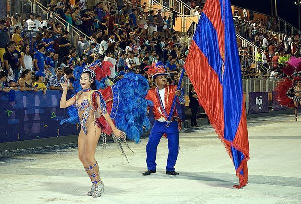 Pettirossi, campeón del carnaval encarnaceno - Interior - ABC Color