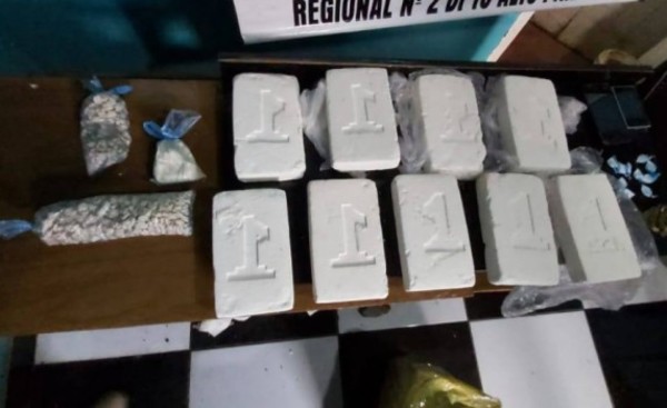 Detienen a un hombre con cocaína y crack