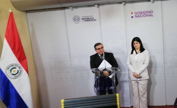 HOY / Suspenden fundación de Dalia López por presunto lavado de dinero