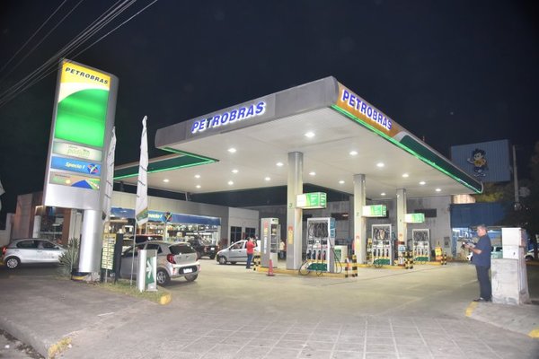 Asaltan dos estaciones de servicios en menos de 30 minutos