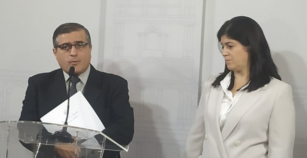 Decreto elimina personería jurídica a la Fundación "Fraternidad Angelical" de Dalia López