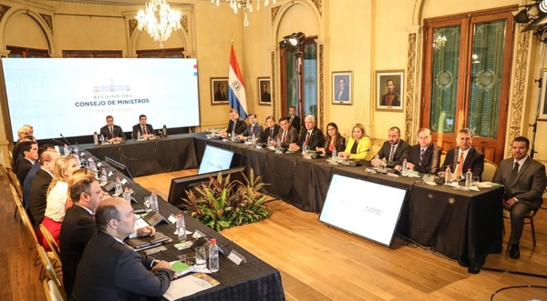 Sostienen que reformas estructurales son necesarias para crecimiento económico - .::RADIO NACIONAL::.