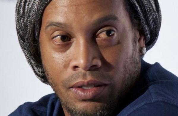 Filtran la primera foto de Ronaldinho en una prisión en Paraguay - C9N