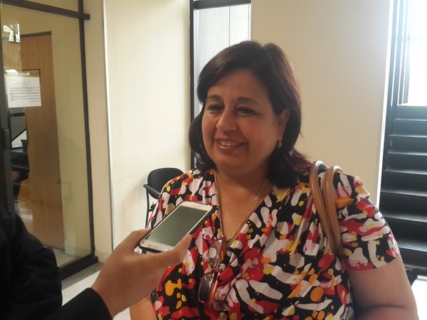 Coronavirus: Convocan al Ministro de Salud para informar al Senado