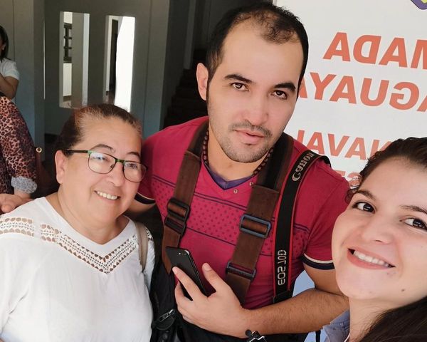 Reportero de La Nación denuncia a marinos por agresión
