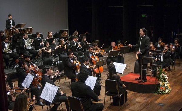 HOY / La OSIC abre Temporada Internacional 2020 en homenaje a Beethoven en el Teatro del BCP